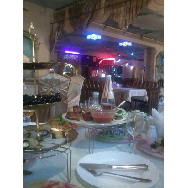 Ресторанный сервис бронирования столиков menu-rest.com - Интерьер ресторана "Ани"