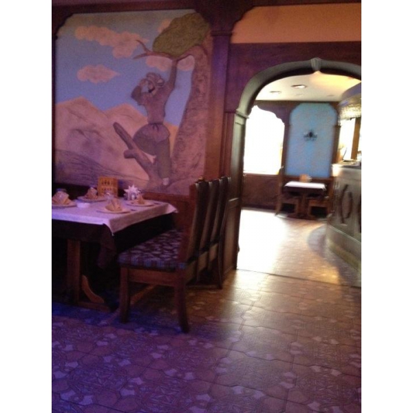 Ресторанный сервис бронирования столиков menu-rest.com - Интерьер ресторана "Сказки Шахерезады"