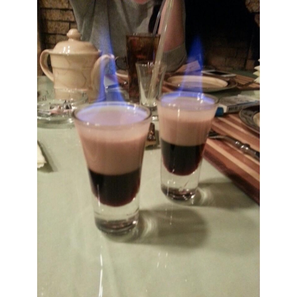 Ресторанный сервис бронирования столиков menu-rest.com - Интерьер ресторана "Берлога"