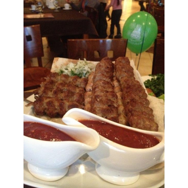 Ресторанный сервис бронирования столиков menu-rest.com - Интерьер ресторана "Любимый Хабиб"