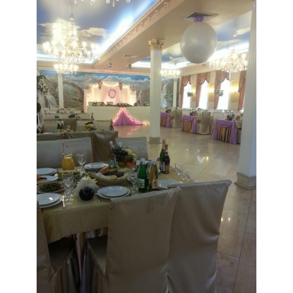 Ресторанный сервис бронирования столиков menu-rest.com - Интерьер ресторана "Водопад"