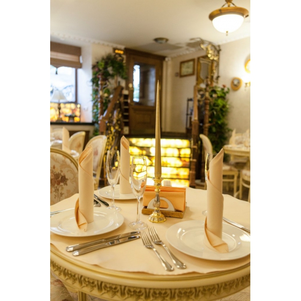 Ресторанный сервис бронирования столиков menu-rest.com - Интерьер ресторана "Версаль"