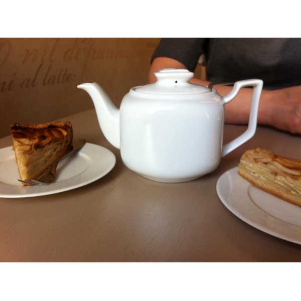 Ресторанный сервис бронирования столиков menu-rest.com - Интерьер ресторана "Est!Сafe"