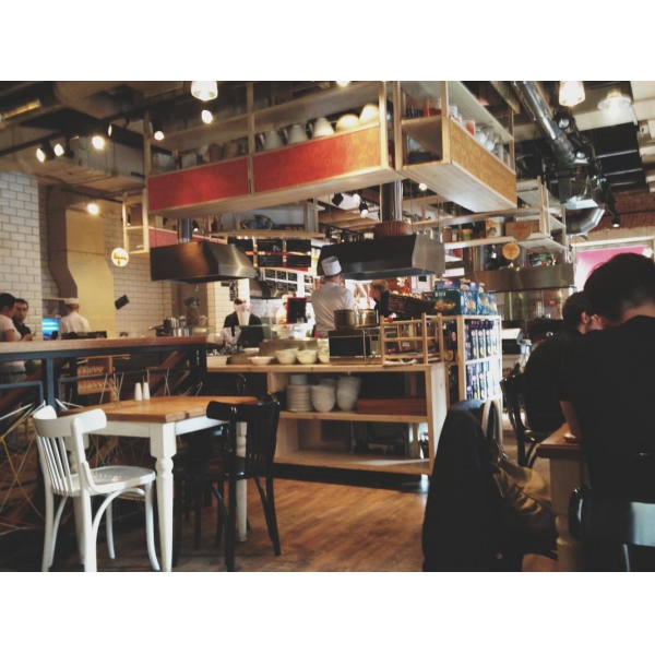 Ресторанный сервис бронирования столиков menu-rest.com - Интерьер ресторана "Marketplace"