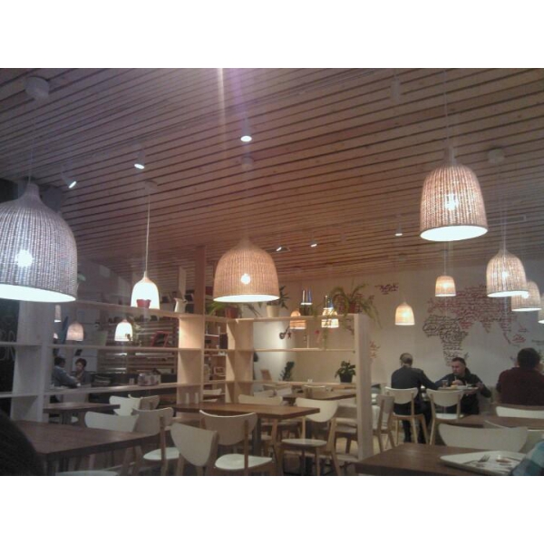 Ресторанный сервис бронирования столиков menu-rest.com - Интерьер ресторана "Marketplace"