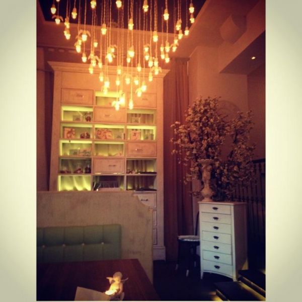 Ресторанный сервис бронирования столиков menu-rest.com - Интерьер ресторана "Счастье"