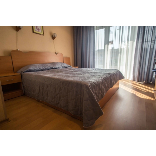 Ресторанный сервис бронирования столиков menu-rest.com - Интерьер ресторана "Аннушка"