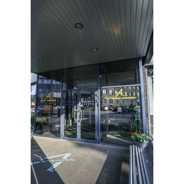 Ресторанный сервис бронирования столиков menu-rest.com - Интерьер ресторана "Аннушка"