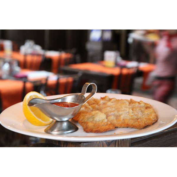 Ресторанный сервис бронирования столиков menu-rest.com - Интерьер ресторана "Карл и Фридрих"