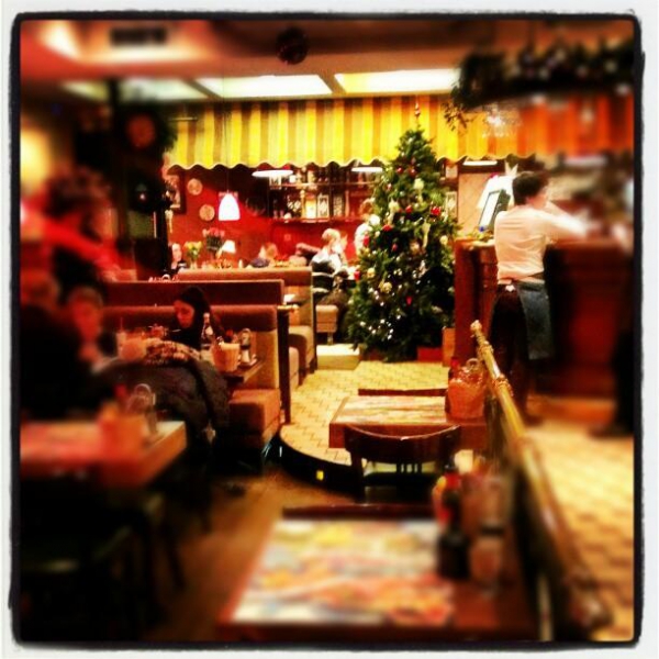 Ресторанный сервис бронирования столиков menu-rest.com - Интерьер ресторана "Марчелли`s"