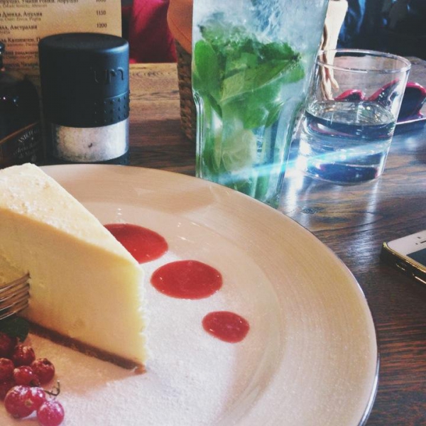 Ресторанный сервис бронирования столиков menu-rest.com - Интерьер ресторана "Марчелли`s"