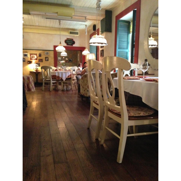 Ресторанный сервис бронирования столиков menu-rest.com - Интерьер ресторана "Гости"