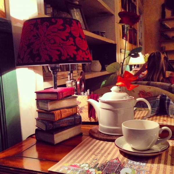 Ресторанный сервис бронирования столиков menu-rest.com - Интерьер ресторана "Гости"