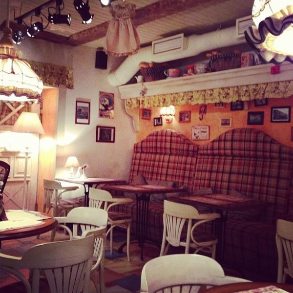 Ресторанный сервис бронирования столиков menu-rest.com - Интерьер ресторана "Гости"