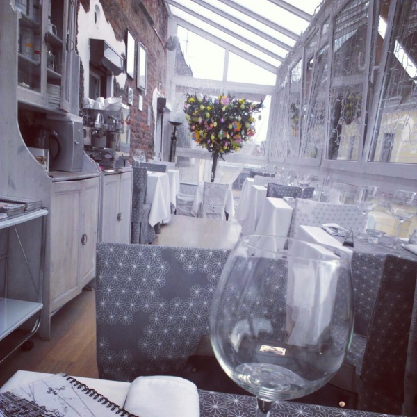 Ресторанный сервис бронирования столиков menu-rest.com - Интерьер ресторана "Чердак художника"