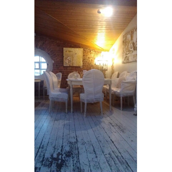 Ресторанный сервис бронирования столиков menu-rest.com - Интерьер ресторана "Чердак художника"