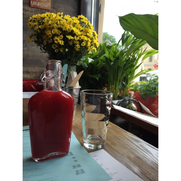 Ресторанный сервис бронирования столиков menu-rest.com - Интерьер ресторана "Ketch Up Burgers"