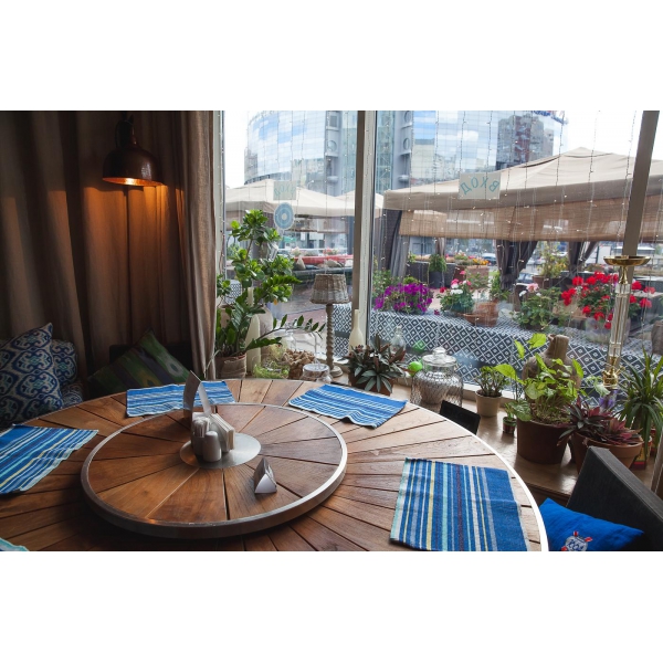 Ресторанный сервис бронирования столиков menu-rest.com - Интерьер ресторана "Бричмула"