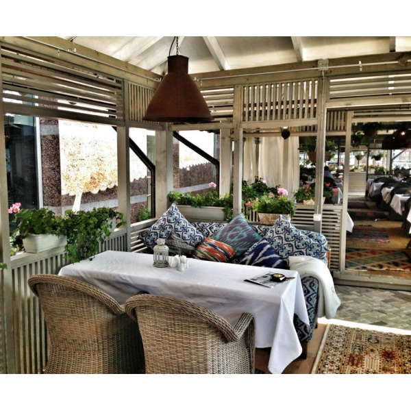 Ресторанный сервис бронирования столиков menu-rest.com - Интерьер ресторана "Бричмула"