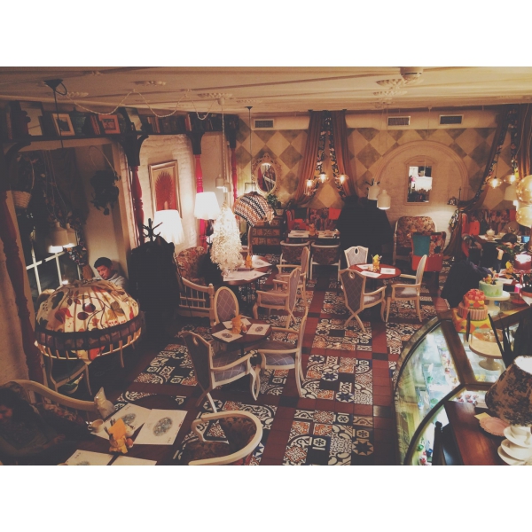 Ресторанный сервис бронирования столиков menu-rest.com - Интерьер ресторана "Любовь"