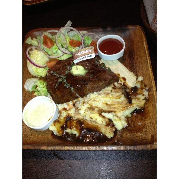 Ресторанный сервис бронирования столиков menu-rest.com - Интерьер ресторана "Steak Club"