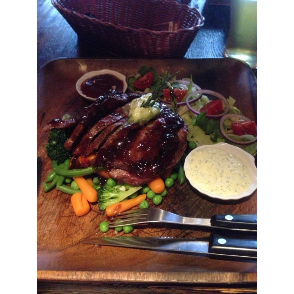 Ресторанный сервис бронирования столиков menu-rest.com - Интерьер ресторана "Steak Club"