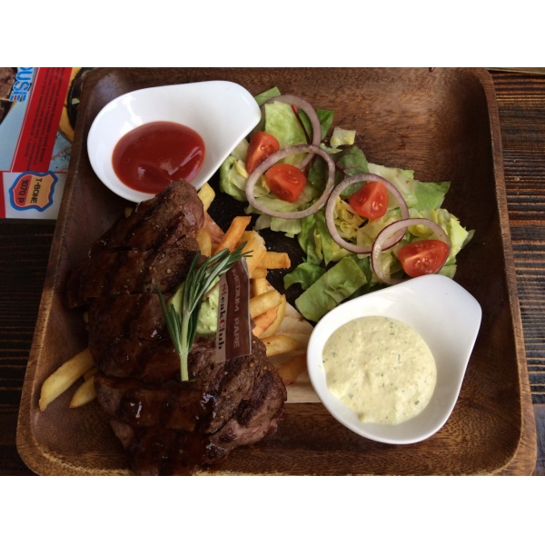 Ресторанный сервис бронирования столиков menu-rest.com - Интерьер ресторана "Steak Club"