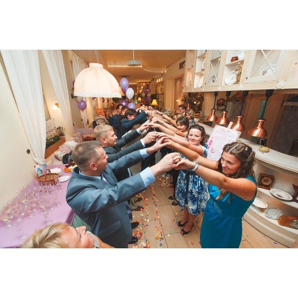 Ресторанный сервис бронирования столиков menu-rest.com - Интерьер ресторана "ДАЧА"