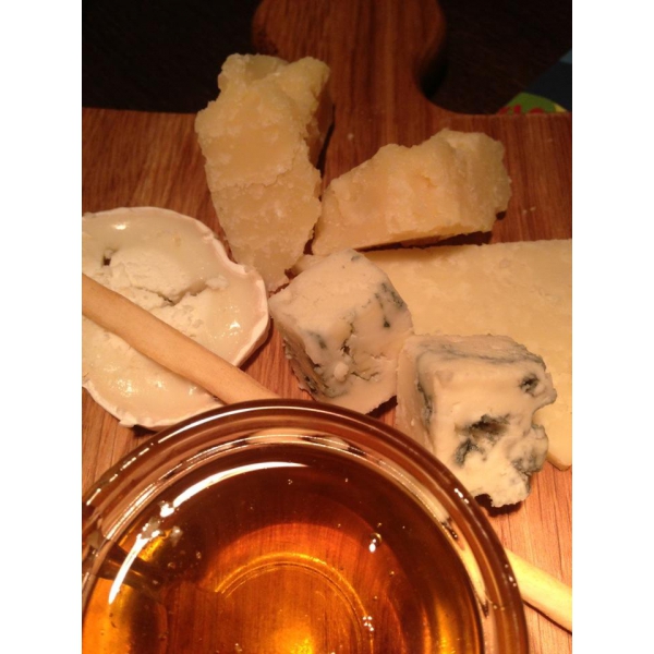 Ресторанный сервис бронирования столиков menu-rest.com - Интерьер ресторана "Марчелли`s"