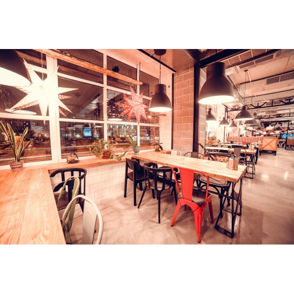 Ресторанный сервис бронирования столиков menu-rest.com - Интерьер ресторана "Все Хорошо"