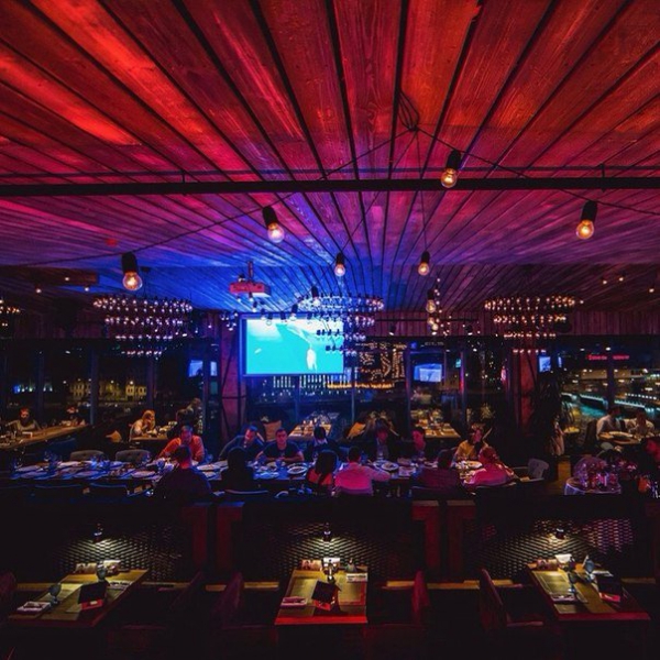 Ресторанный сервис бронирования столиков menu-rest.com - Интерьер ресторана "Крыша 18"