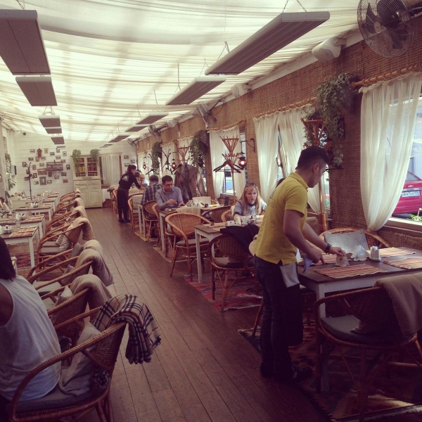 Ресторанный сервис бронирования столиков menu-rest.com - Интерьер ресторана "MAMALЫGA"