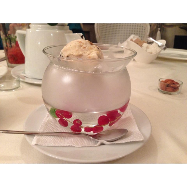 Ресторанный сервис бронирования столиков menu-rest.com - Интерьер ресторана "Миндаль cafe"