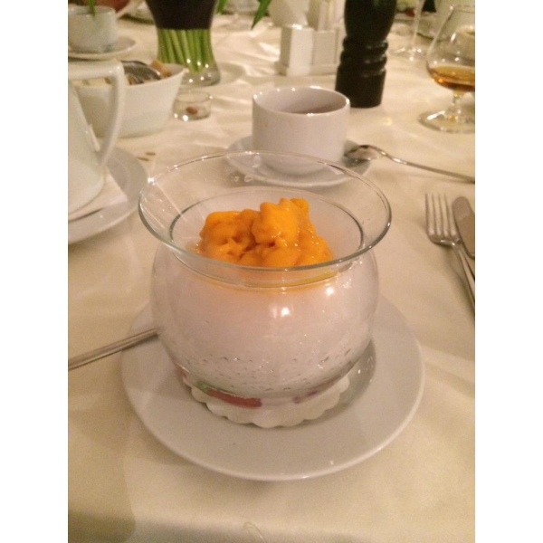 Ресторанный сервис бронирования столиков menu-rest.com - Интерьер ресторана "Миндаль cafe"