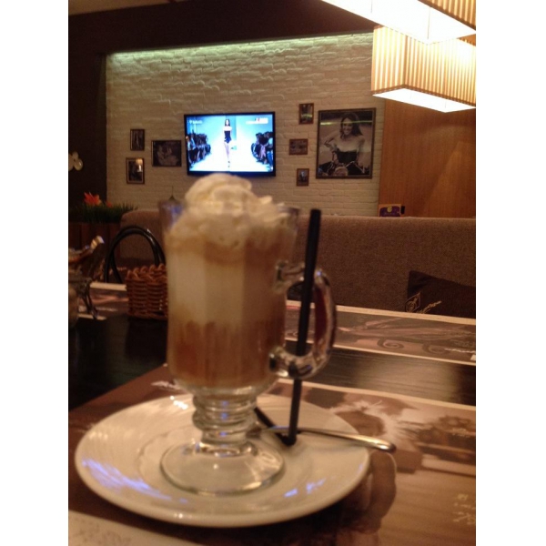 Ресторанный сервис бронирования столиков menu-rest.com - Интерьер ресторана "Bona Capona"