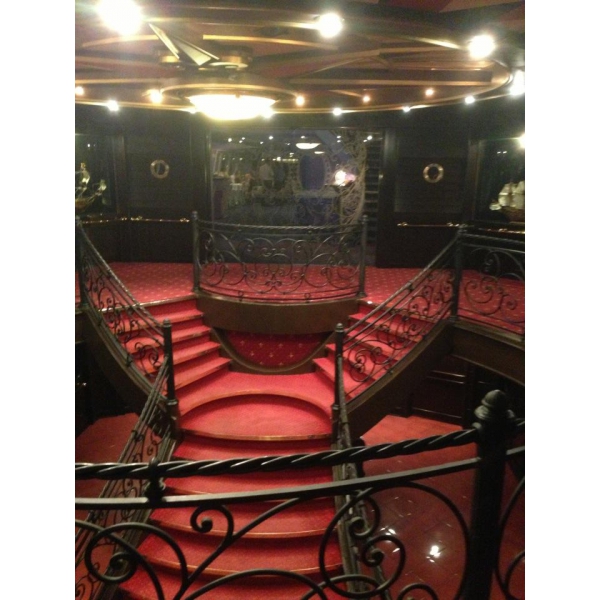 Ресторанный сервис бронирования столиков menu-rest.com - Интерьер ресторана "Фрегат Благодать"