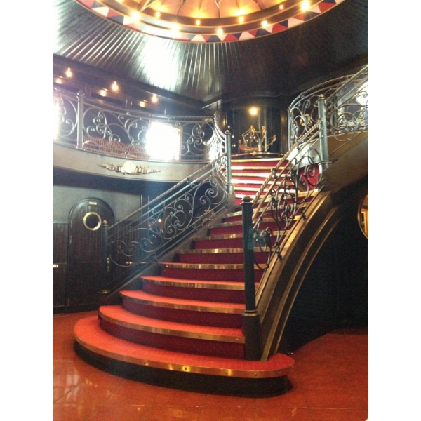 Ресторанный сервис бронирования столиков menu-rest.com - Интерьер ресторана "Фрегат Благодать"