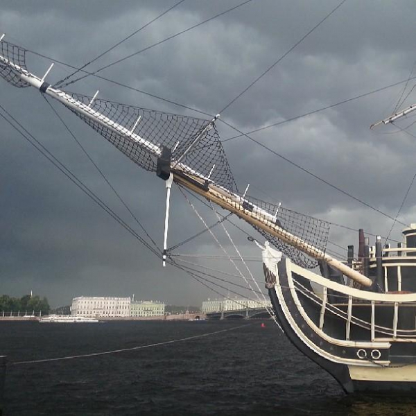 Ресторанный сервис бронирования столиков menu-rest.com - Интерьер ресторана "Фрегат Благодать"