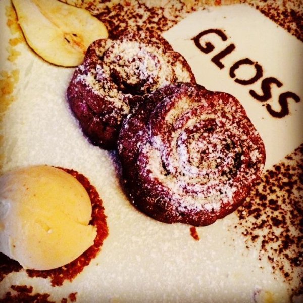 Ресторанный сервис бронирования столиков menu-rest.com - Интерьер ресторана "Gloss cafe"