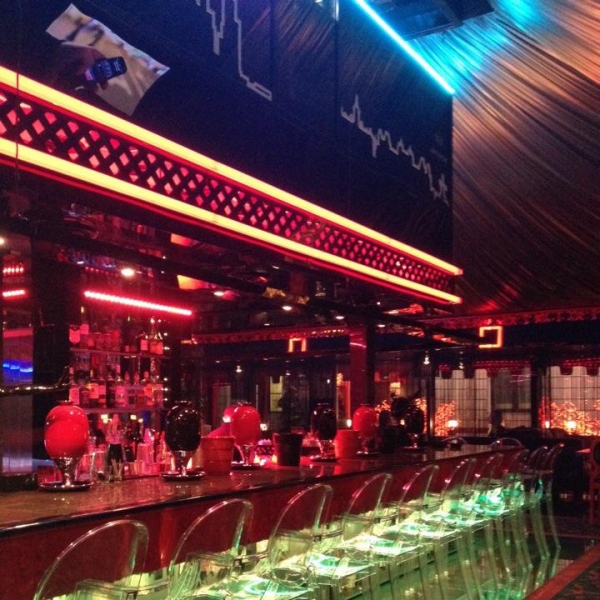 Ресторанный сервис бронирования столиков menu-rest.com - Интерьер ресторана "Gloss cafe"