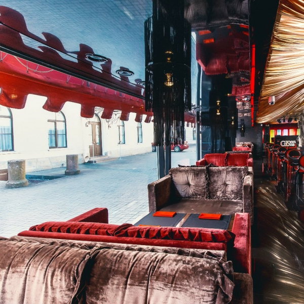 Ресторанный сервис бронирования столиков menu-rest.com - Интерьер ресторана "Gloss cafe"