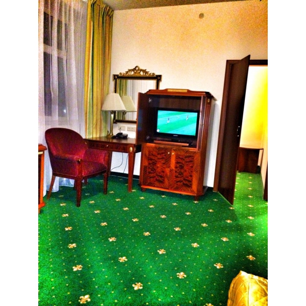 Ресторанный сервис бронирования столиков menu-rest.com - Интерьер ресторана "Отель Парк Крестовский"