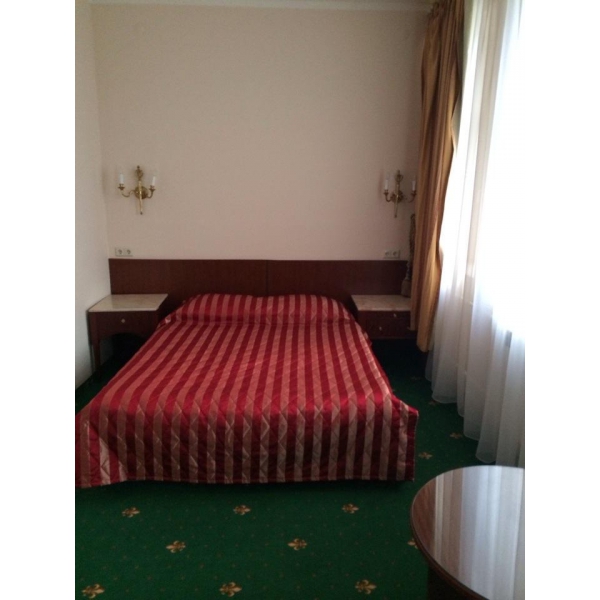 Ресторанный сервис бронирования столиков menu-rest.com - Интерьер ресторана "Отель Парк Крестовский"