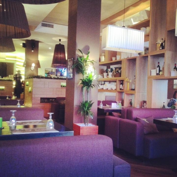 Ресторанный сервис бронирования столиков menu-rest.com - Интерьер ресторана "Bona Capona"