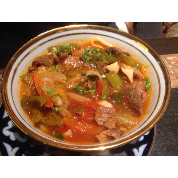 Ресторанный сервис бронирования столиков menu-rest.com - Интерьер ресторана "Узбечка на речке"