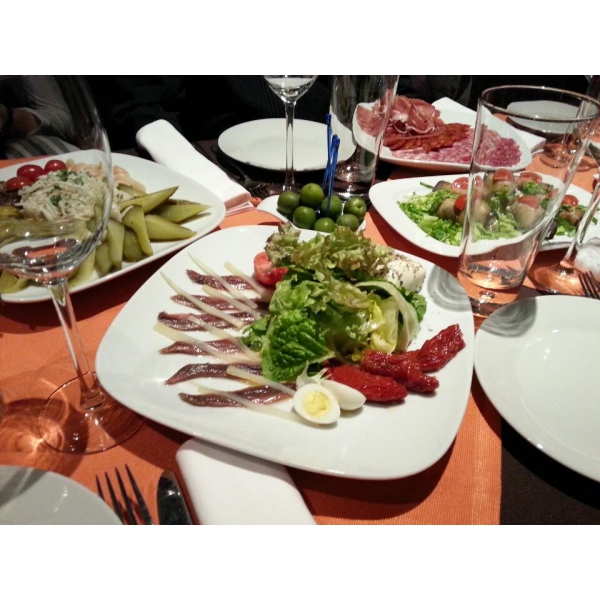 Ресторанный сервис бронирования столиков menu-rest.com - Интерьер ресторана "MACARENA"