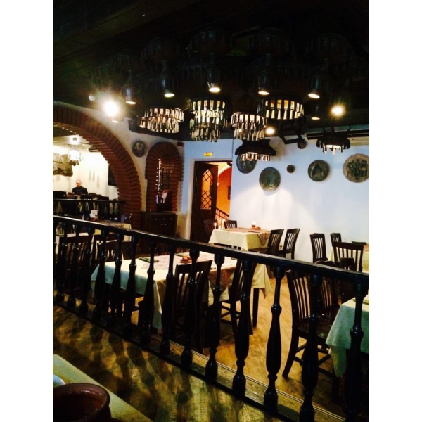 Ресторанный сервис бронирования столиков menu-rest.com - Интерьер ресторана "Салхино"