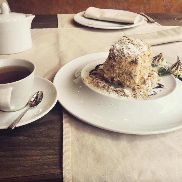 Ресторанный сервис бронирования столиков menu-rest.com - Интерьер ресторана "Хинкальная на Неве"