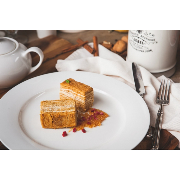 Ресторанный сервис бронирования столиков menu-rest.com - Интерьер ресторана "MACARENA"