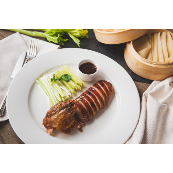 Ресторанный сервис бронирования столиков menu-rest.com - Интерьер ресторана "MACARENA"